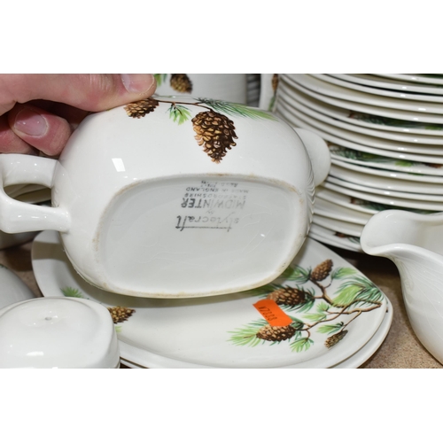 420 - A MIDWINTER MODERN 'SPRUCE' PATTERN DINNER SET, Stylecraft Shape, comprising an oval meat plate, fou... 