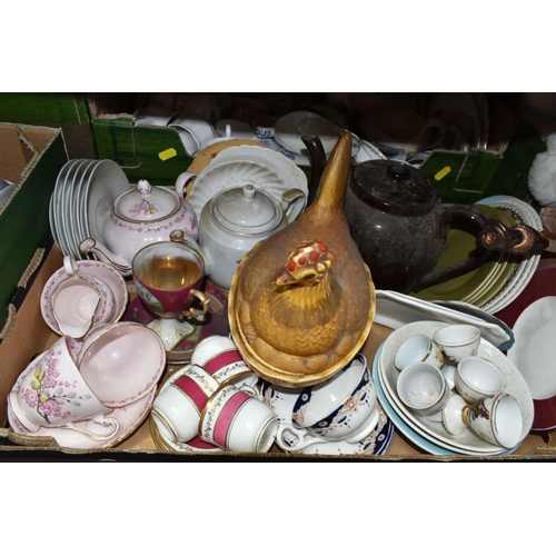 452 - SIX BOXES OF TEA AND DINNER WARES, to include three Coalport Cardova coffee cans and saucers, a seve... 