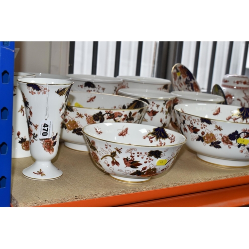 470 - COALPORT - ELEVEN PIECES OF 'HONG KONG' PATTERN PORCELAIN, comprising of two 26cm fruit bowls, a 19.... 