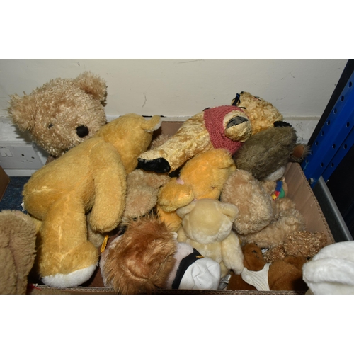 481 - A COLLECTION OF ASSORTED TEDDY BEARS, mainly mid 20th Century, assorted styles and sizes, majority w... 