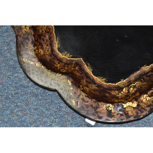 506 - A LARGE VICTORIAN BLACK LACQUERED PAPIER MACHE TRAY, with gilt foliate border decoration, width 80.5... 