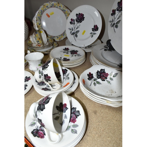 536 - A GROUP OF ROYAL ALBERT 'MASQUERADE' AND 'MARY'S GARDEN' TEA AND DINNER WARE, comprising fifteen pie... 