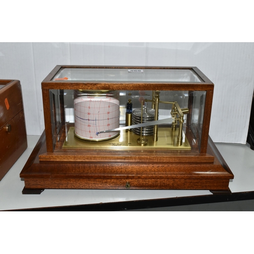 568 - A 20TH CENTURY HARDWOOD CASED BAROGRAPH BY RUSSELL OF NORWICH, bevelled glass lift-off cover, with d... 