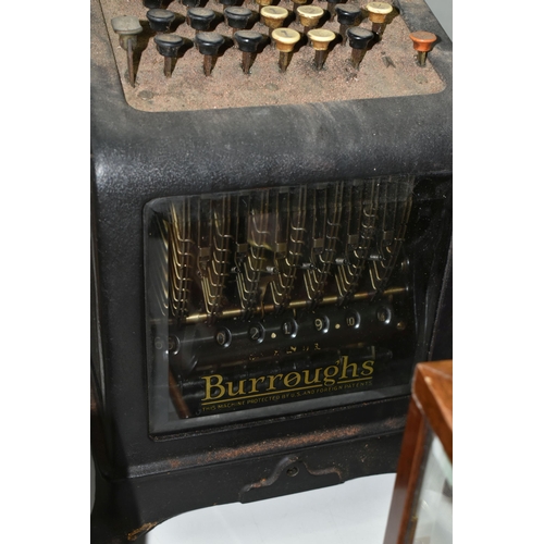 569 - AN EARLY 20TH CENTURY  BURROUGHS MECHANICAL CALCULATOR ADDING MACHINE, bevelled glass panel to front... 