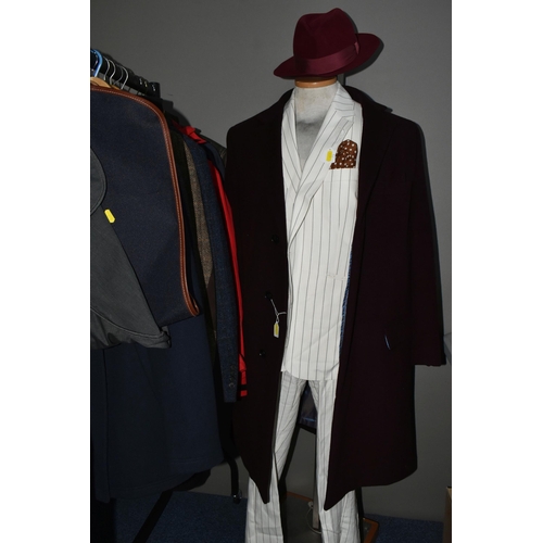 610 - SEVENTEEN ITEMS OF GENTLEMEN'S CLOTHING AND A HAT, comprising two navy blue Jaeger 100% wool over co... 