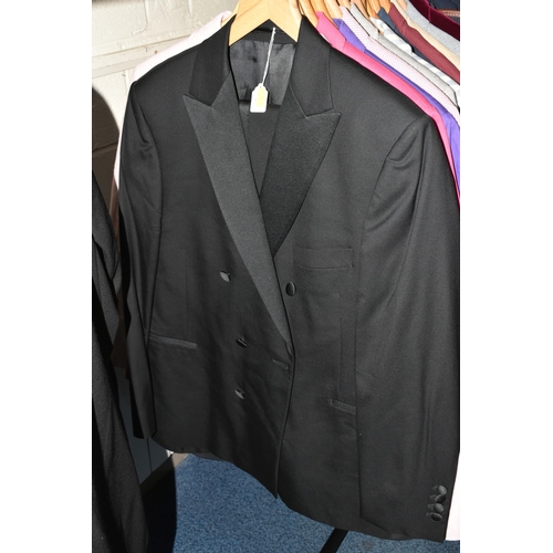 611 - TWENTY SEVEN GENTLEMEN'S JACKETS AND DINNER SUITS, comprising a Donna Karan black leather jacket, th... 