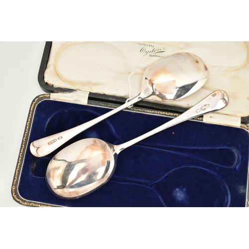 126 - A CASED SET OF TWO GEORGE V SILVER SERVING SPOONS, old English pattern spoons, hallmarked 'Frank Cob... 