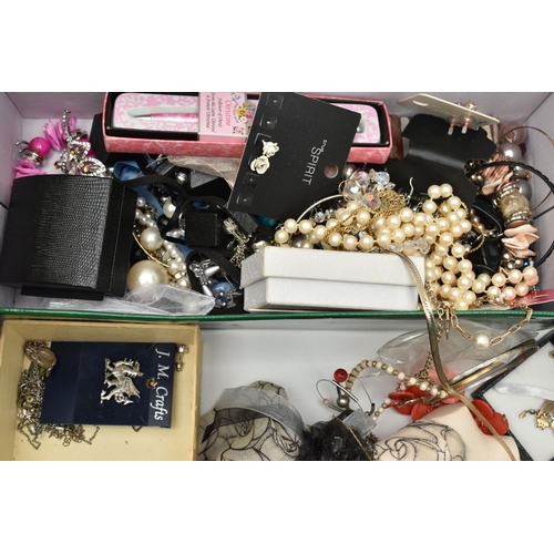 145 - A SELECTION OF JEWELLERY, to include a small assortment of white metal jewellery, including a bangle... 