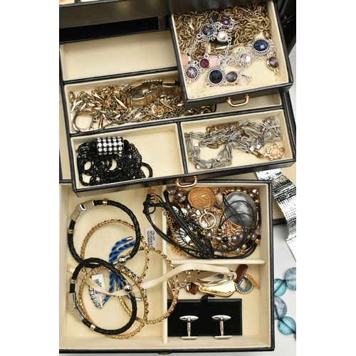 149 - TWO JEWELLERY BOXES AND JEWELLERY, large jewellery boxes containing assorted jewellery, including a ... 