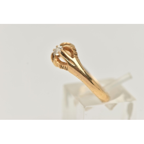 82 - AN 18CT GOLD SINGLE STONE DIAMOND RING, an old cut diamond, approximate total weight 0.20ct, prong s... 