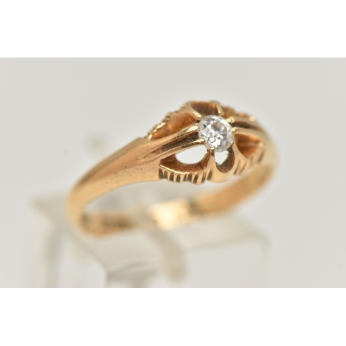 82 - AN 18CT GOLD SINGLE STONE DIAMOND RING, an old cut diamond, approximate total weight 0.20ct, prong s... 