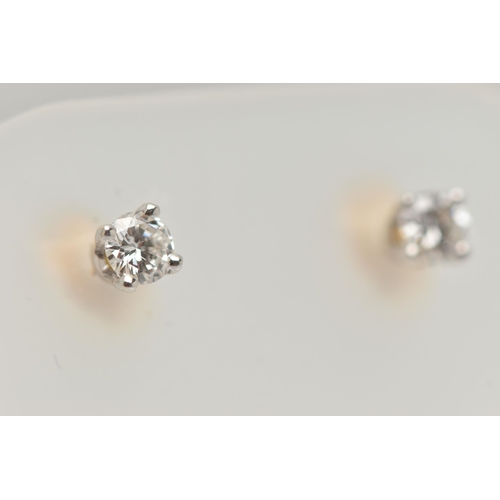 85 - A PAIR OF 18CT GOLD DIAMOND STUD EARRINGS, round brilliant cut diamonds, approximate total diamond w... 