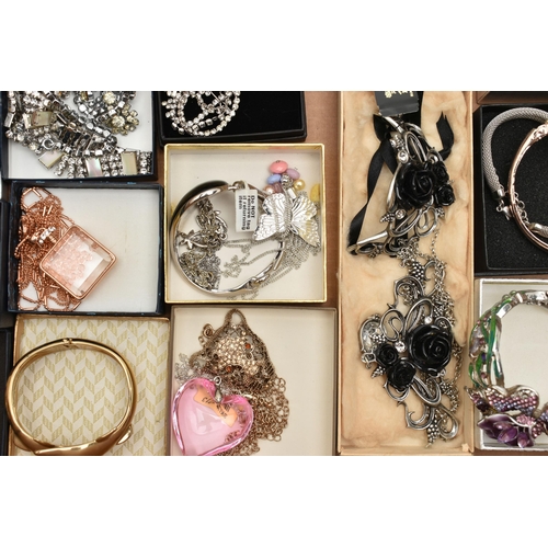 152 - A LARGE BOX OF ASSORTED COSTUME JEWELLERY, to include a long strand of cultured fresh water pearls, ... 