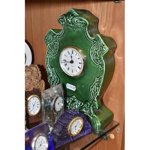 354 - TWENTY EIGHT ROYAL DOULTON, WATERFORD, CAITHNESS AND OTHER GIFTWARE QUARTZ CLOCKS, including Royal D... 