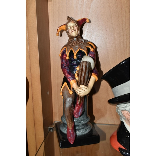 368 - A ROYAL DOULTON 'THE JESTER' FIGURE AND A COLLECTION OF ROYAL DOULTON CHARACTER JUGS, comprising The... 