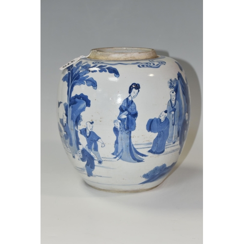 375 - A 19TH CENTURY CHINESE PORCELAIN BLUE AND WHITE GINGER JAR WITH LEAF MARK TO BASE, decorated with a ... 