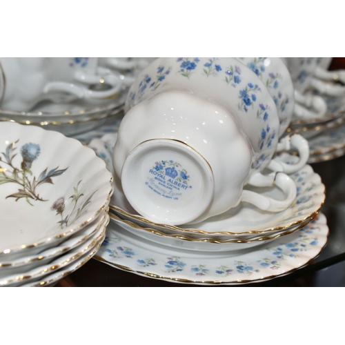 380 - A TWENTY ONE PIECE ROYAL ALBERT 'MEMORY LANE' TEA SET, comprising a cake plate, a cream jug, a sugar... 