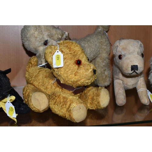 422 - A QUANTITY OF ASSORTED MID 20TH CENTURY SOFT TOY DOGS AND A CAT, one of the dogs has a Norah Welling... 