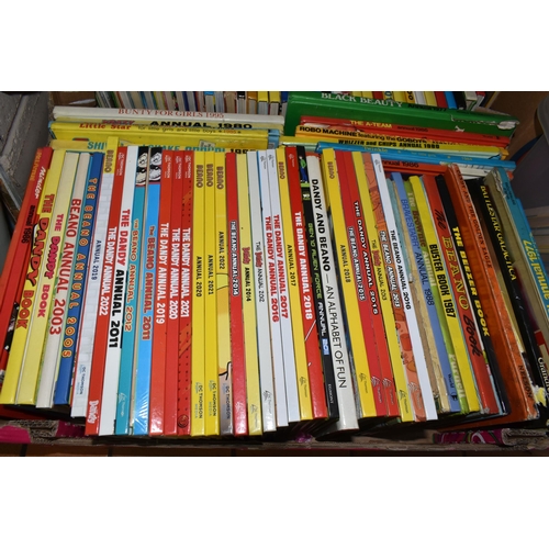 537 - FOUR BOXES OF CHILDREN'S ANNUALS containing over 140 titles to include The Beano, The Dandy, Topper,... 