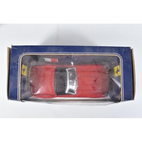 121 - FOUR BOXED AND FOUR LOOSE MODEL VEHICLES, boxed models include a Bburago 1:18 scale Porsche 911 Carr... 