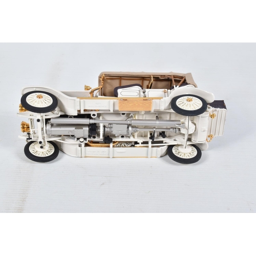 201 - A CASED FRANKLIN MINT 1911 ROLLS-ROYCE TOURER, housed in a Franklin Mint diorama with lift-off Persp... 