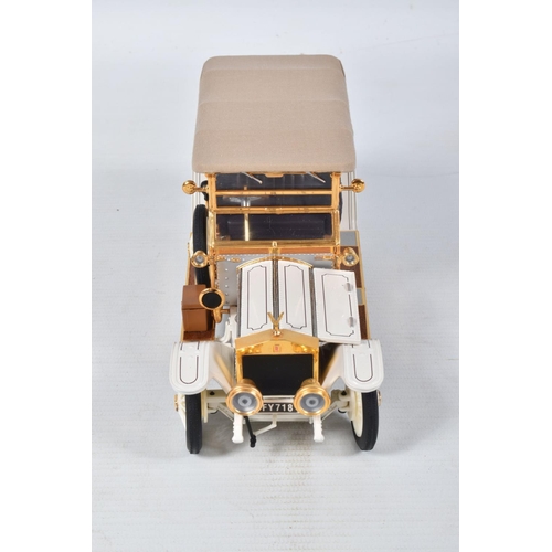 201 - A CASED FRANKLIN MINT 1911 ROLLS-ROYCE TOURER, housed in a Franklin Mint diorama with lift-off Persp... 