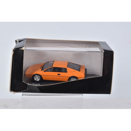 204 - A COLLECTION OF BOXED MODEL AND RC CARS, to include a Minichamps Lotus Esprit Orange Pearl, box worn... 