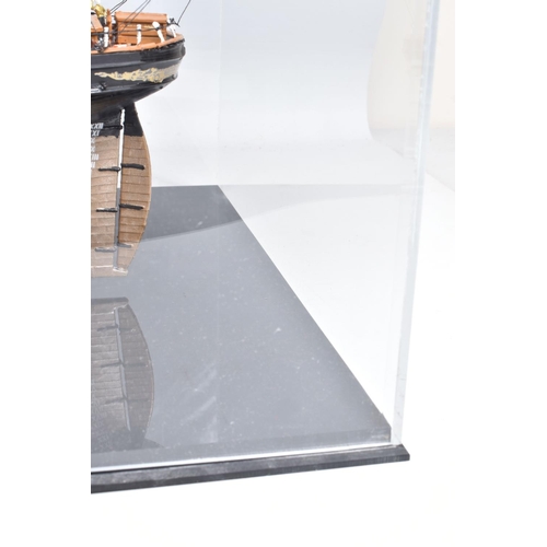 225 - A CONSTRUCTED REVELL PLASTIC KIT OF THE CUTTY SARK HOUSED IN A PERSPEX DISPLAY CASE, kit has been co... 