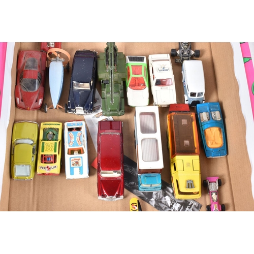 227 - A TRAY OF BOXED AND UNBOXED MODEL TOY VEHCILES, to include a collection of unboxed motorcycles by Po... 