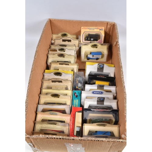 241 - A BOX CONTAINING A COLLECTION OF BOXED AND UNBOXED DIECAST MODEL VEHICLES, to include a selection of... 