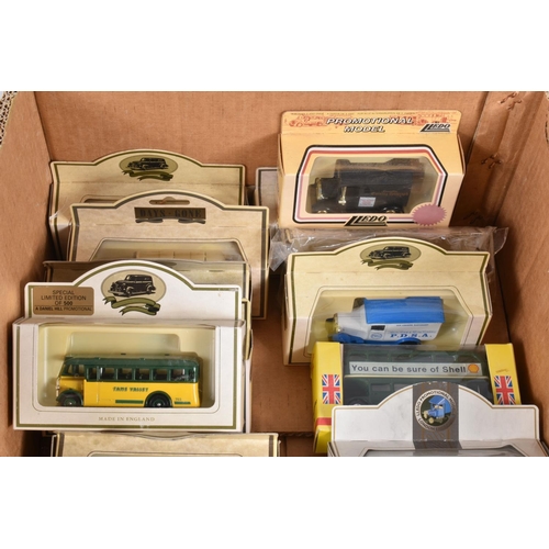 241 - A BOX CONTAINING A COLLECTION OF BOXED AND UNBOXED DIECAST MODEL VEHICLES, to include a selection of... 