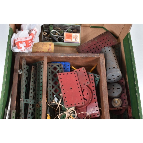 242 - A QUANTITY OF LOOSE MECCANO, mainly red and green era, with some later parts, to include boiler, hin... 