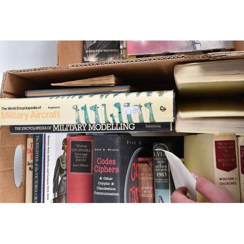 546 - TWO BOXES OF MILITARY RELATED HARDBACK AND PAPERBACK BOOKS AND OTHER MILITARY ITEMS, books include s... 