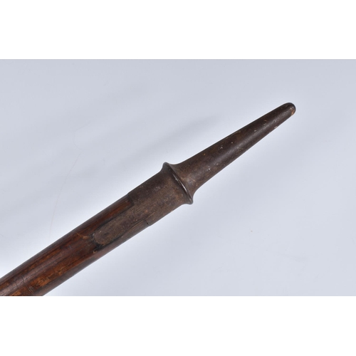 550 - A LARGE 19TH CENTURY BOARDING STYLE PIKE/ CAVALRY LANCE, featuring an ash shaft with an off centre l... 