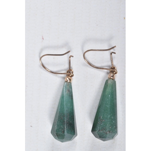 54 - A PAIR OF GREEN QUARTZ DROP EARRINGS, faceted tapering drops, fitted with unmarked yellow metal fish... 