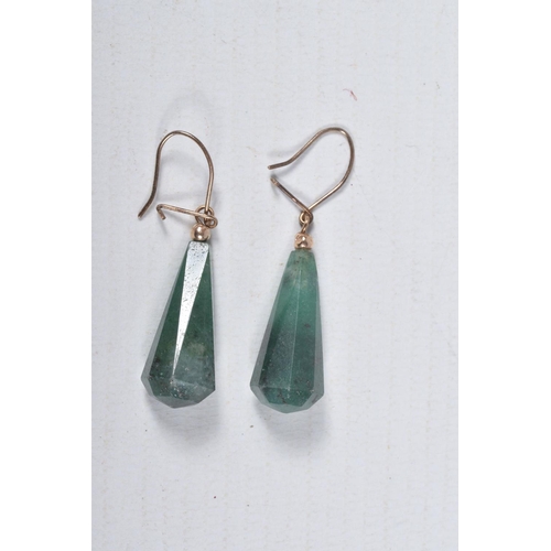 54 - A PAIR OF GREEN QUARTZ DROP EARRINGS, faceted tapering drops, fitted with unmarked yellow metal fish... 