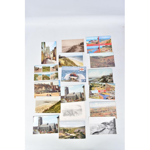 415 - A LARGE COLLECTION OF POSTCARDS, APPROXIMATELY 550, to include various places in Norfolk, Cley-next-... 