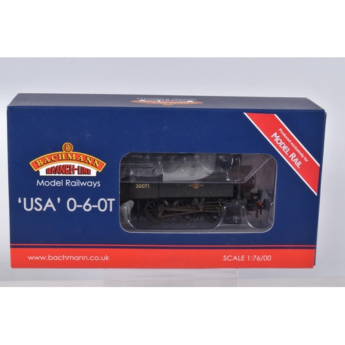 358 - A BOXED OO GAUGE BACHMANN BRANCHLINE MODEL RAILWAY LOCOMOTIVE USA Tank 0-6-0T no. 30071 in BR Black ... 