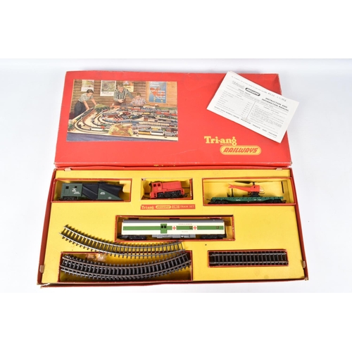 367 - A BOXED TRI-ANG RAILWAYS OO GAUGE SNOW RESCUE SET, No.RS38, comprising Dock Shunter/Switcher No.TR20... 