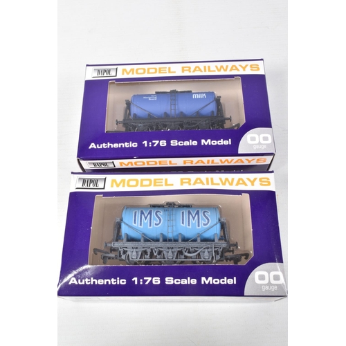 383 - TEN BOXED OO GAUGE DAPOL MODEL RAILWAY WAGON SIX WHEEL TANKERS, to include a Milk UD, item no. B762,... 