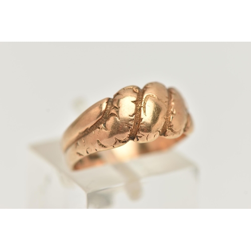 17 - AN EARLY 20TH CENTURY, 18CT GOLD RING, knot style with worn engraving, hallmarked 18ct Birmingham 19... 