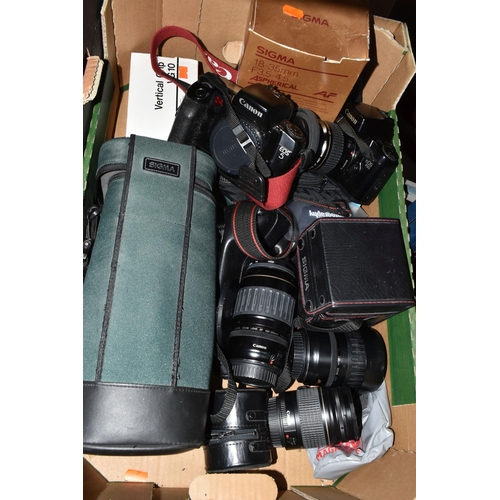 433 - A BOX OF CAMERAS AND OTHER PHOTOGRAPHIC EQUIPMENT, to include Canon EOS5 and EOS100 35mm cameras, th... 