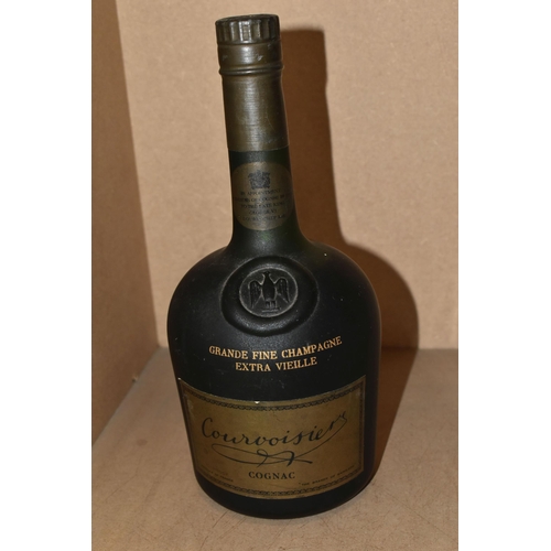 817 - ONE BOTTLE OF COURVOISIER GRANDE FINE CHAMPAGNE EXTRA VIELLE COGNAC, 70% proof, 1950's bottling, 'By... 