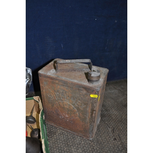 1055 - A TRAY CONTAINING AUTOMOTIVE TOOLS AND ACCESSORIES including a vintage Shell-Mex fuel can with brass... 