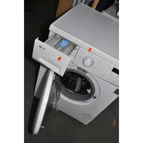 1073 - A LG F1256QD WASHING MACHINE width 60cm depth 57cm height 85cm (PAT pass, spin cycle run but not tes... 