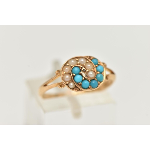 22 - AN 18CT GOLD, EARLY 20TH CENTURY SPLIT PEARL AND TURQUOISE RING, interlocking ring head set with a r... 