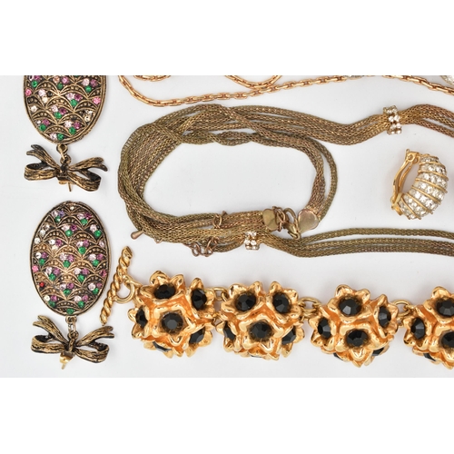 77 - ASSORTED COSTUME JEWELLERY, mostly gilt metal pieces, bracelets, no-pierced clip on earrings, neckla... 