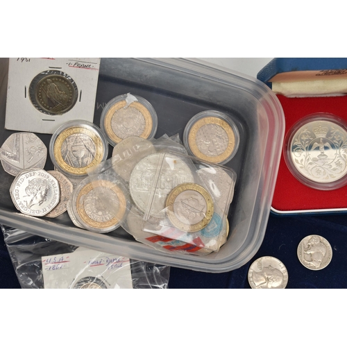 144 - A LARGE CARDBOARD BOX CONTAINING COINS AND COMMEMORATIVES, to include over 1.6 Kilo of mixed Silver ... 