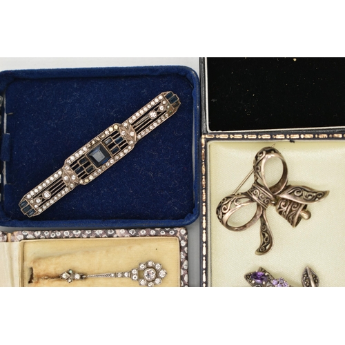 97 - AN ASSORTMENT OF WHITE METAL JEWELLERY, to include a pair of art deco style, white metal screw back ... 