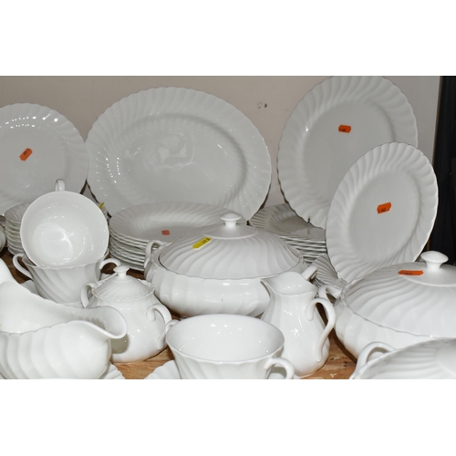 313 - A QUANTITY OF WEDGWOOD 'CANDLELIGHT' DESIGN DINNERWARE, comprising three gravy/sauce jugs and stands... 